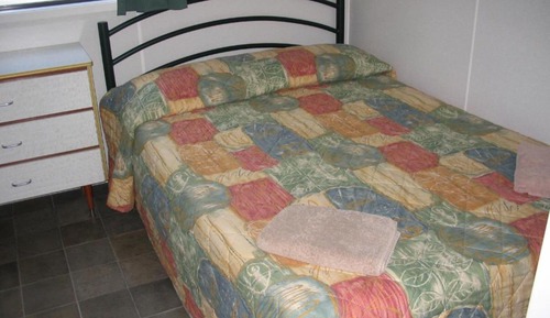 Deluxe Kitchen Cabin