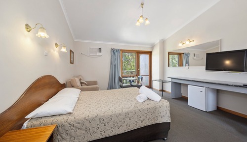 Deluxe Room, Non Smoking, Balcony (Deluxe Spa Room)