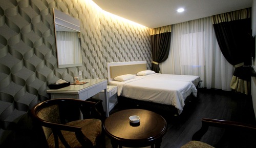 Deluxe Twin Room