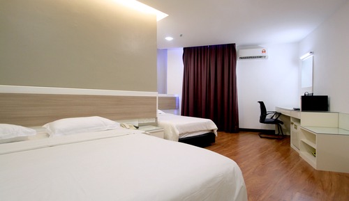 Deluxe Triple Room
