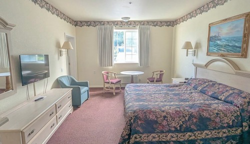 Two Bedroom King Suite with Refrigerator and Microwave