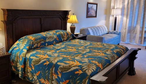 Orchid Unit-Sea View-Private bath & entry & A/C