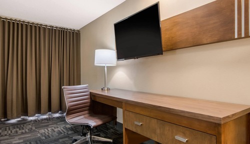 Standard Room, 2 Queen Beds, Non Smoking