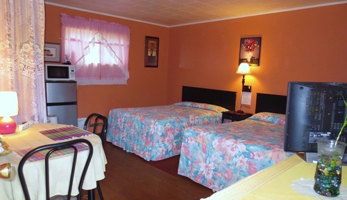 Standard Room, 2 Double Beds, Non Smoking