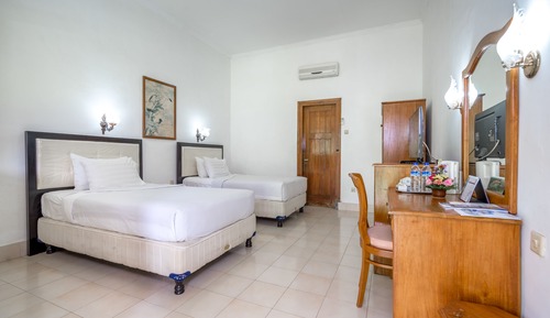 Deluxe Room, Garden View