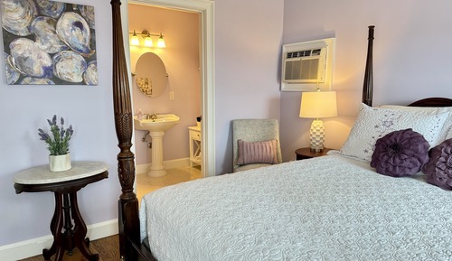 Deluxe Suite, 1 Queen Bed, Ocean View