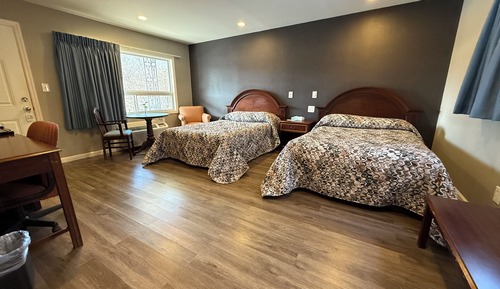 Double Room, 2 Double Beds (Private Entrance)