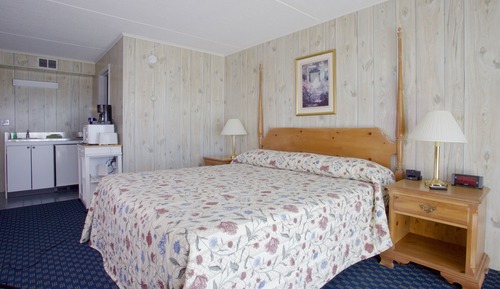 Room, 1 King Bed, Balcony