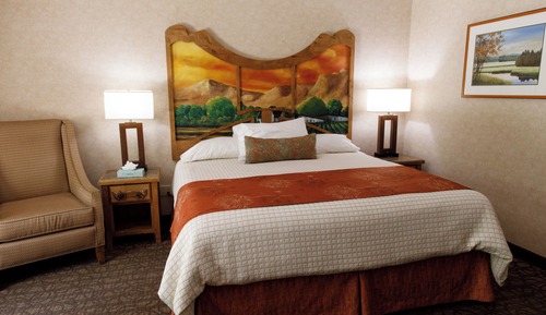 Deluxe Room, 1 King Bed, Ground Floor