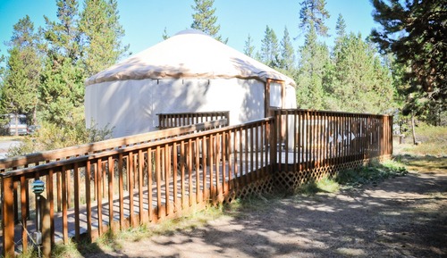 Room (Yurt, No Pets, Linens Available)