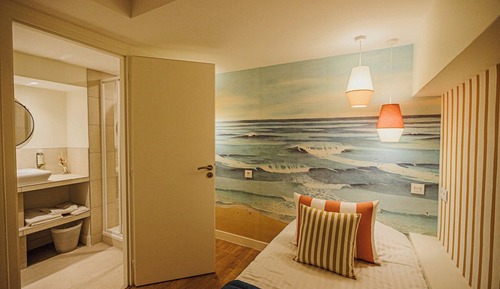 Triple Room (Troglodyte)