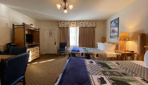 Basic Room, 2 Queen Beds, Non Smoking