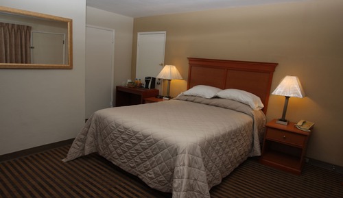 Room, 1 King Bed, Non Smoking