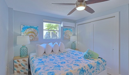 The Nook, 1 King Bedroom 1 Bath