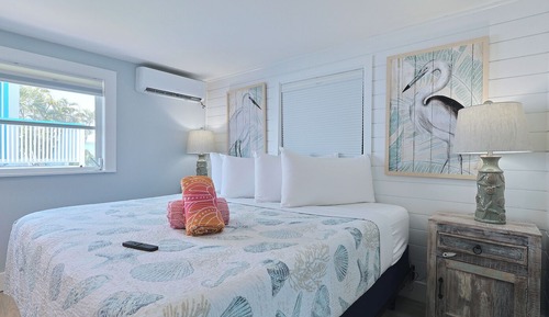 The Lookout, 1 King Bedroom 1 Bath