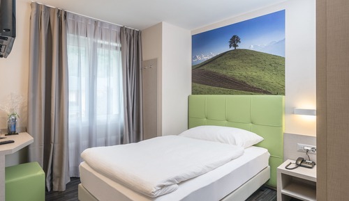 Single Room