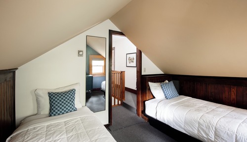 Room, Multiple Beds (Withrow House)