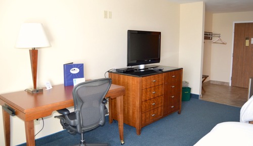 Basic Double Room, 2 Double Beds, Non Smoking, Partial Ocean View