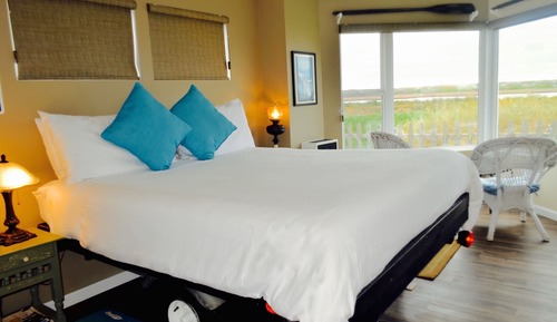 Romantic Room, 1 King Bed, River View