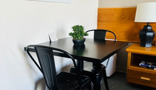 Standard Room, 1 Queen Bed