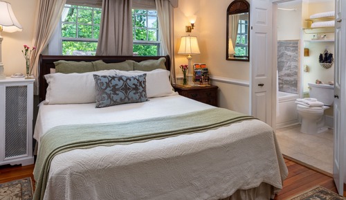 Room (Queen Mary's Garden)