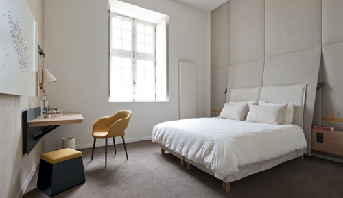 Room, 2 Twin Beds (Emotion)