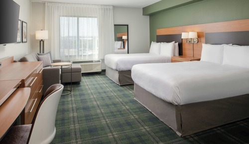 Suite, 2 Queen Beds (Mobility/Hearing Accessible, Tub)