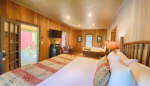 Cabin (Cheoah 1)