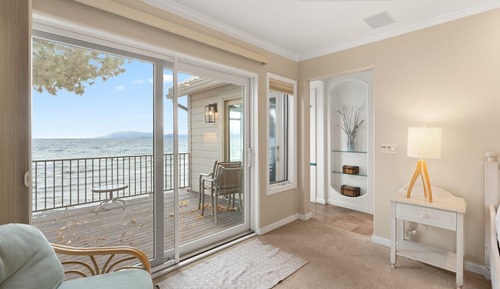 Signature Condo, 3 Bedrooms, Fireplace, Lakeside