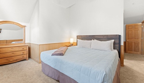 Standard Loft, 2 Bedrooms, Fireplace