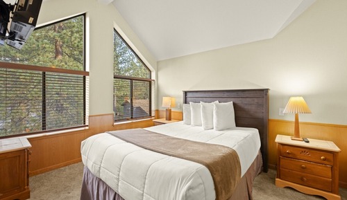 Standard Loft, 2 Bedrooms, Fireplace