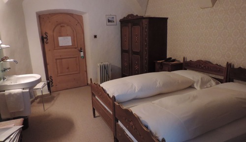 Economy Double Room, Shared Bathroom
