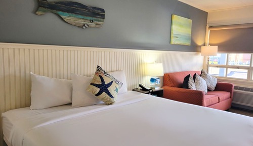 Classic Room, 1 King Bed