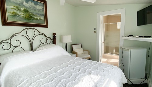 Standard Double Room, Private Bathroom, Sea View (Room 310)