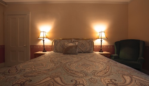 Standard Room, 1 Queen Bed, Mountainside