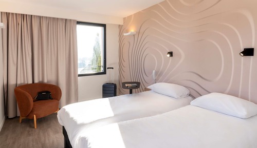 Comfort Twin Room