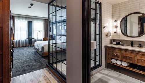 ADA Classic Room, 1 King Bed