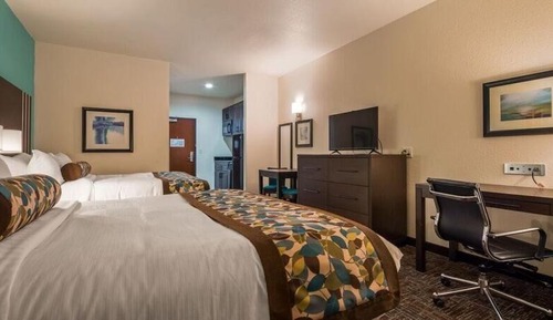 Standard Room, 2 Queen Beds, Non Smoking