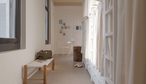 bed in an 8-person dormitory