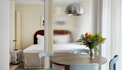 One Bedroom Apartment for 4 in Inner Courtyard
