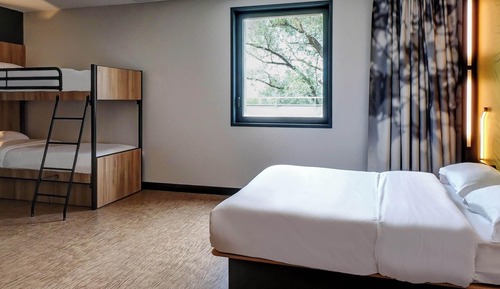 Standard Quadruple Room