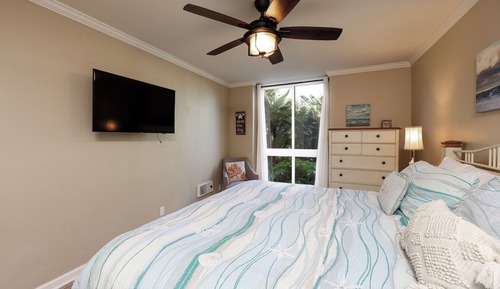Condo, 1 King Bed with Sofa bed, Pool Access, Pool View (B119 Vitamin Sea)