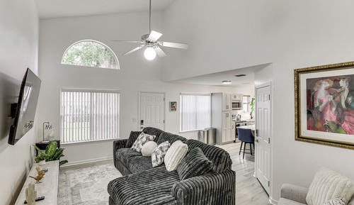 Apartment (3 Bedrooms)