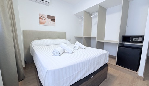 Basic Double Room, Balcony