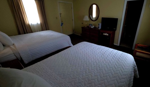 Apartment, 2 Queen Beds, Pets Not Allowed, Garden View (Garden View Room)