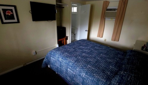 Apartment, 1 Queen Bed, Pets Not Allowed, Garden View (Eco Single)