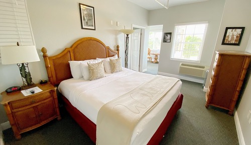 Signature Room, 1 King Bed
