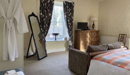 Double Room, Private Bathroom (courtyard suite)