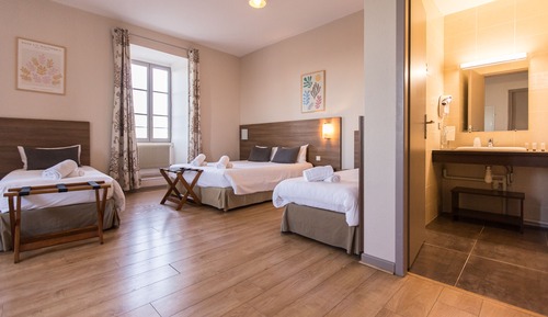 Superior Room (4 persons)