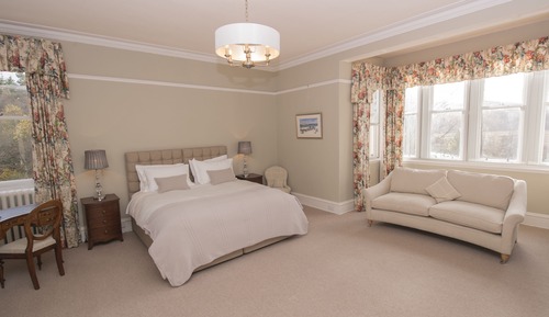 Superior Suite, Balcony, River View (Two)